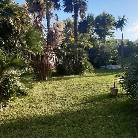 Casa Silvana 2 Casa Con Giardino By Italiahost شقة