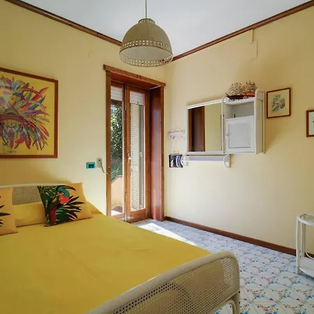 Casa Silvana 2 Casa Con Giardino By Italiahost * カプリ