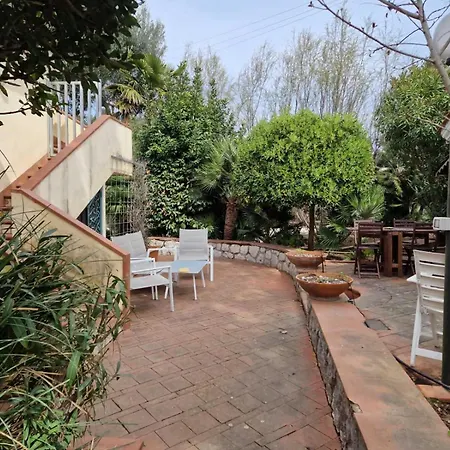 Casa Silvana 2 Casa Con Giardino By Italiahost